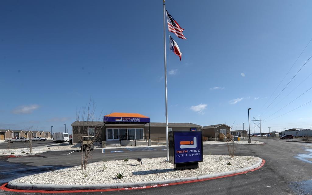 Instalodge And Karnes Hotel Karnes City